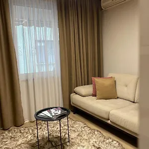 https://honey-suit.albaniahotels.org